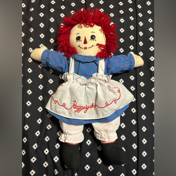 Raggedy Ann doll w/ call out - - Picture 1 of 9